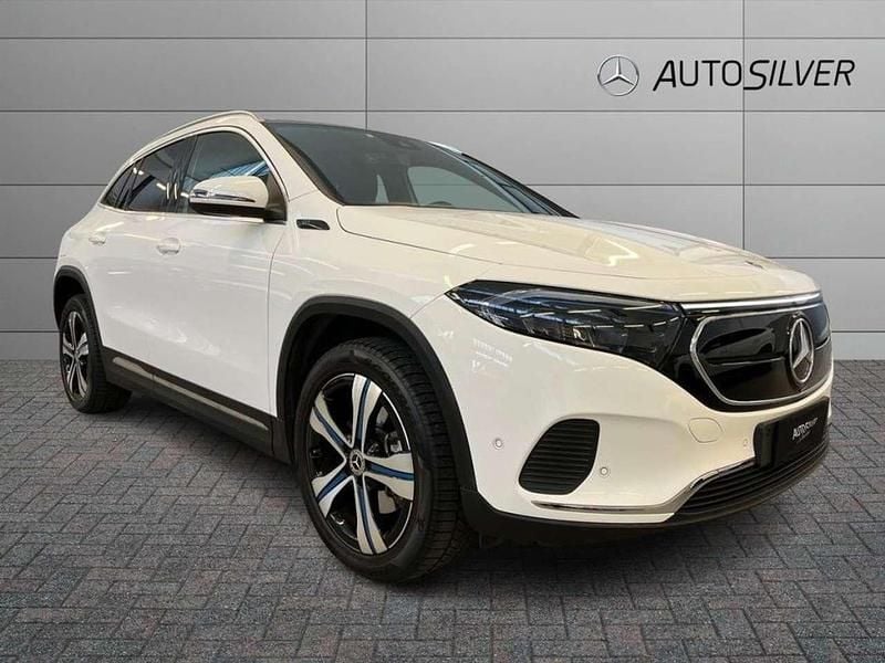 Bianco / pastello Usata 2022 Mercedes EQA250 SUV | 25.600 € (Super prezzo) - Immagine 1/4