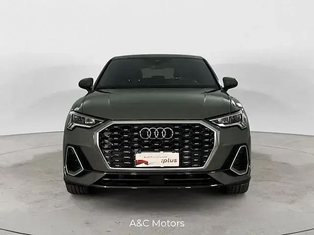 Usata Audi Q3 Sportback S-Line 150 CV (110 kW) 2025 Grigio SUV