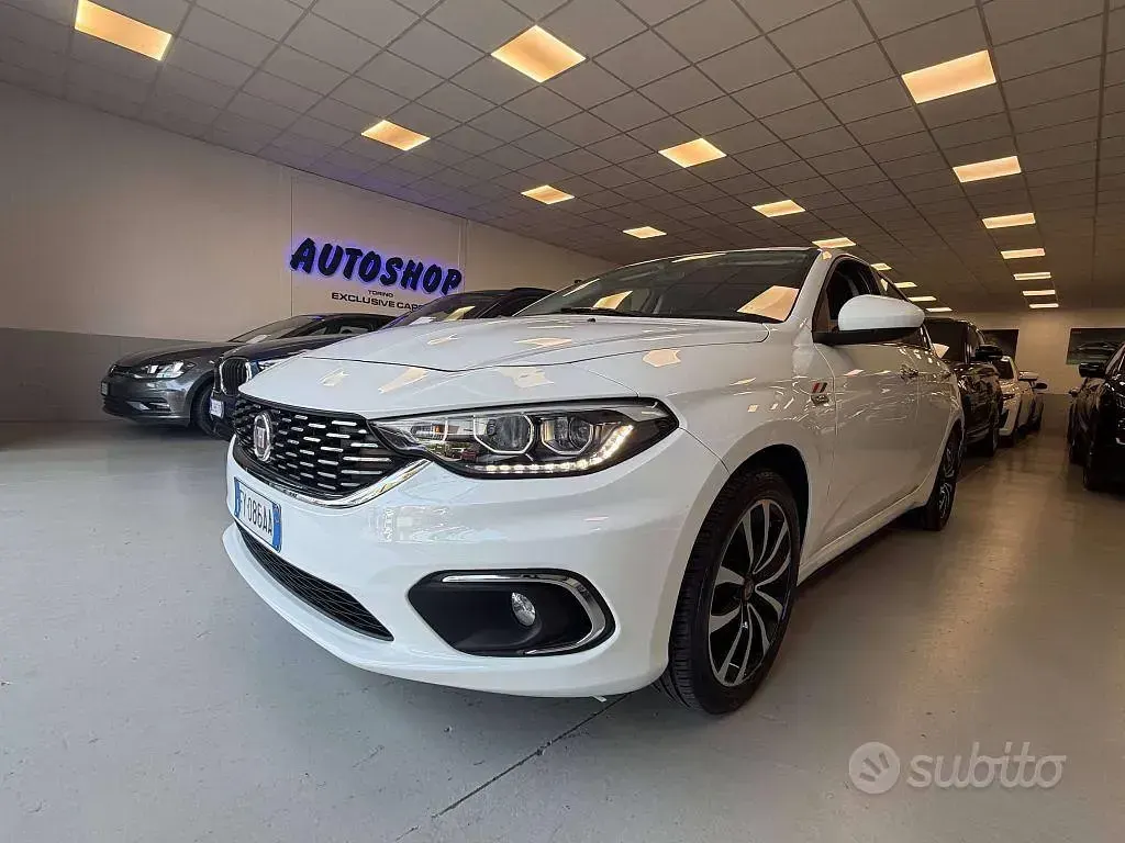 Usata Fiat Tipo Lounge 120 CV (88 kW) 2019 Berlina