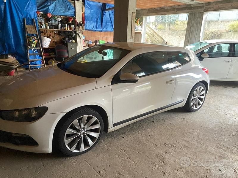 Usata VW Scirocco 2010 Bianco Coupé