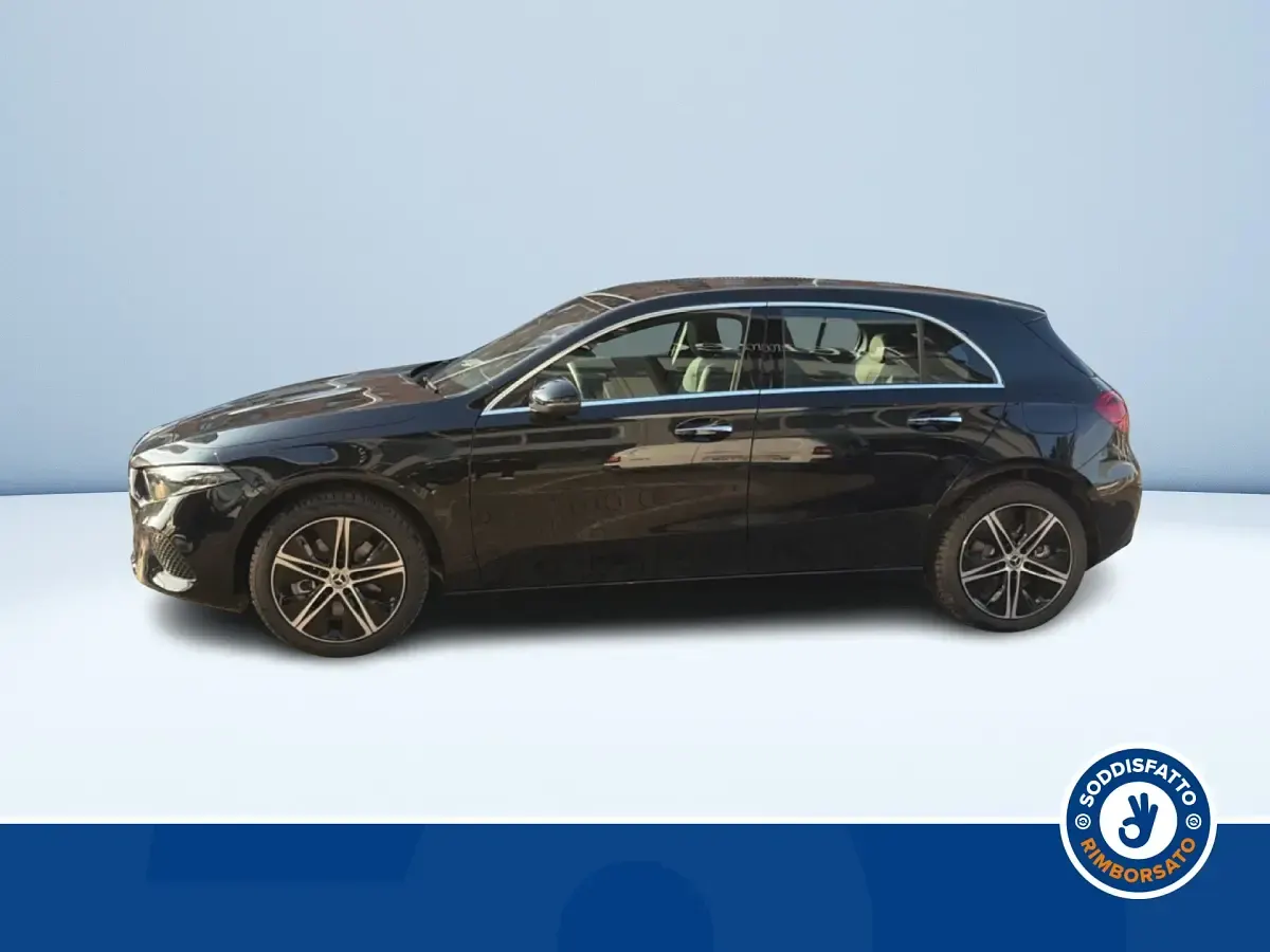 Nuova Mercedes A250 Advanced Plus 218 CV (160 kW) 2026 Nero metallizzato