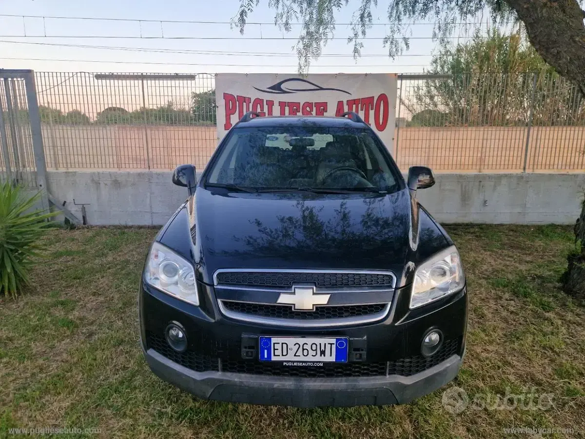 Usata Chevrolet Captiva 127 CV (93 kW) 2011 Nero SUV