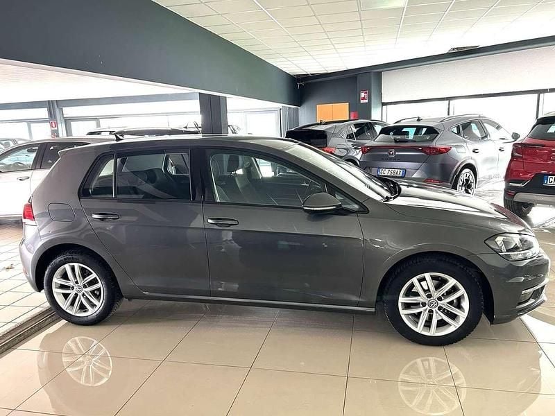 Usata VW Golf VII Business 116 CV (85 kW) 2019 Grigio Berlina