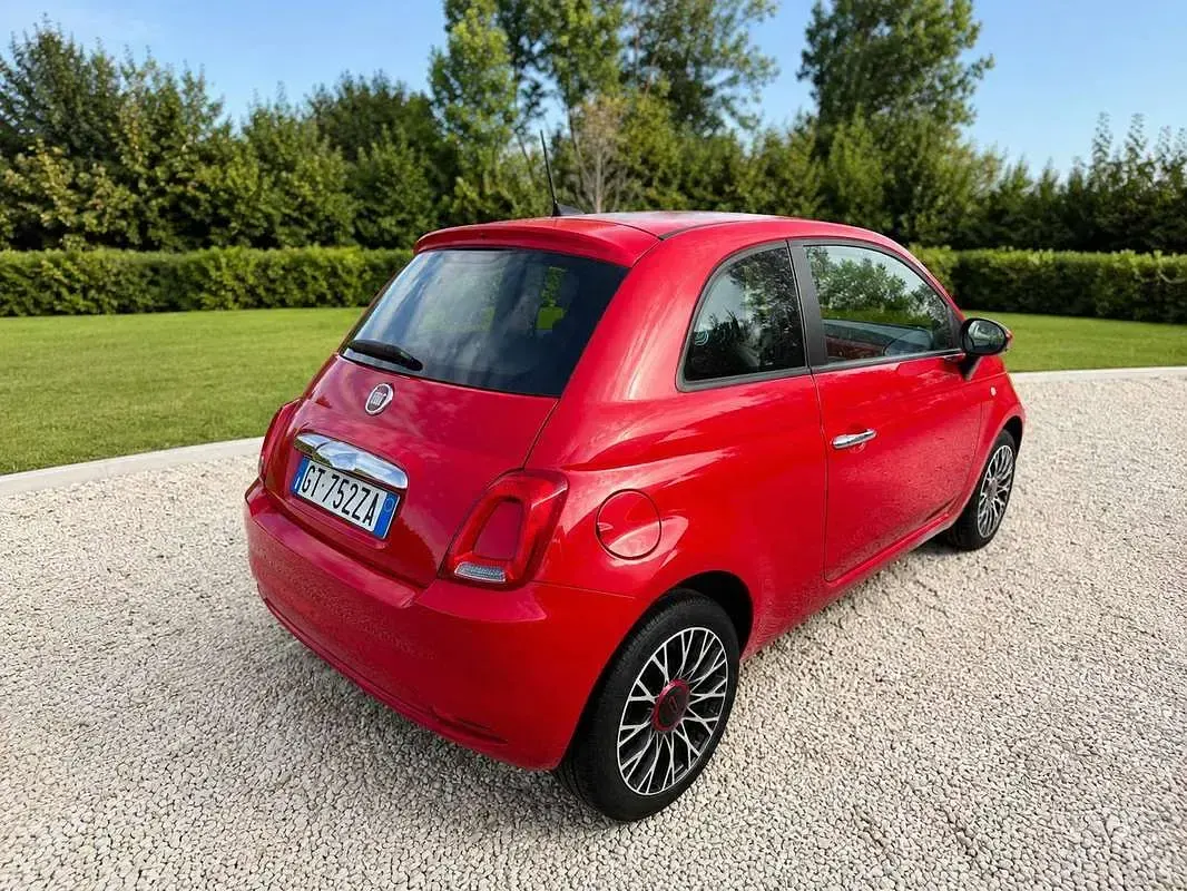 Usata Fiat 500 69 CV (50 kW) 2024 Rosso Utilitaria