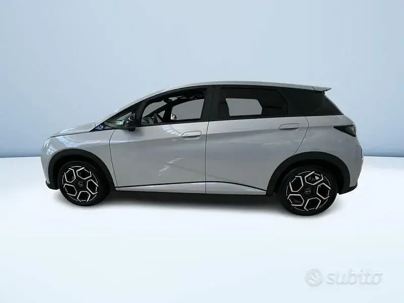 Nuova BYD Dolphin Design 150 kW (204 CV) 2026 Bianco Utilitaria