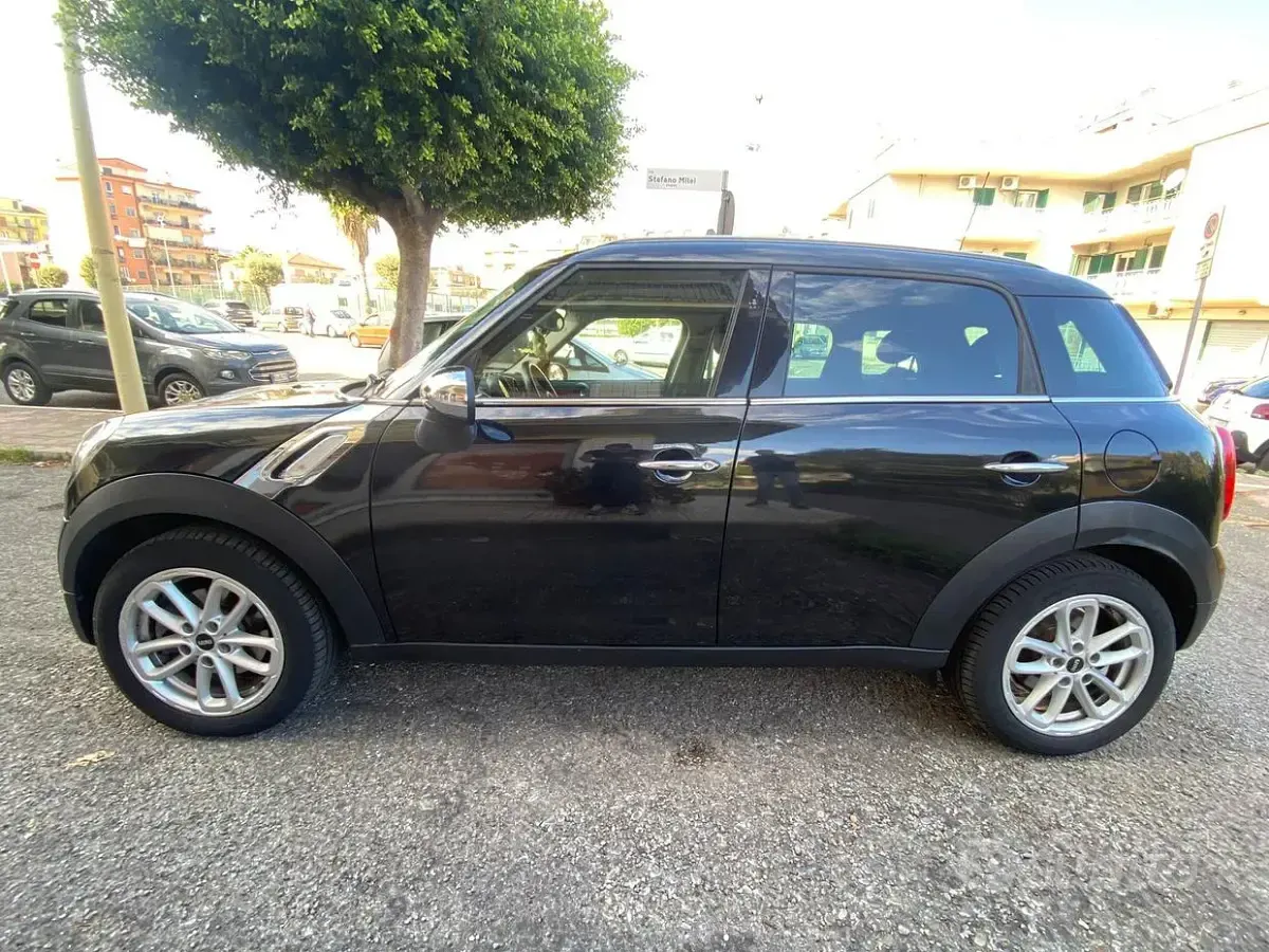 Usata Mini One D Business 90 CV (66 kW) 2016 Utilitaria