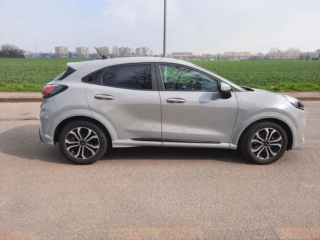Usata Ford Puma ST-Line 125 CV (91 kW) 2023 Grigio SUV