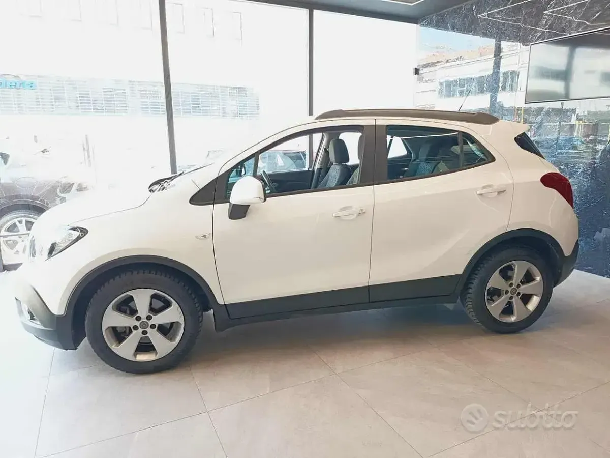 Usata Opel Mokka Cosmo 140 CV (102 kW) 2015 Bianco SUV