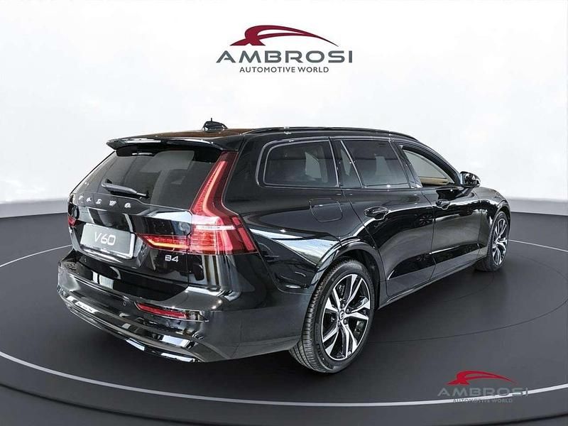 Nuova Volvo V60 Plus 197 CV (144 kW) 2025 Onyx black Station wagon