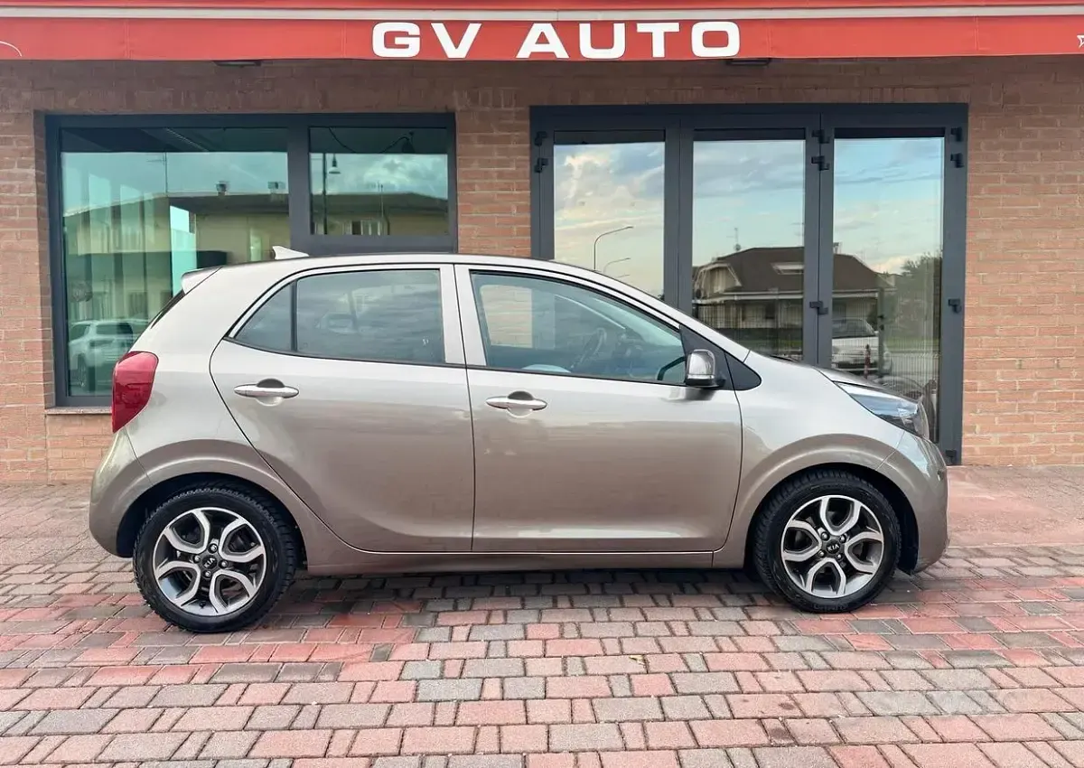 Usata Kia Picanto 67 CV (49 kW) 2019 Grigio Utilitaria