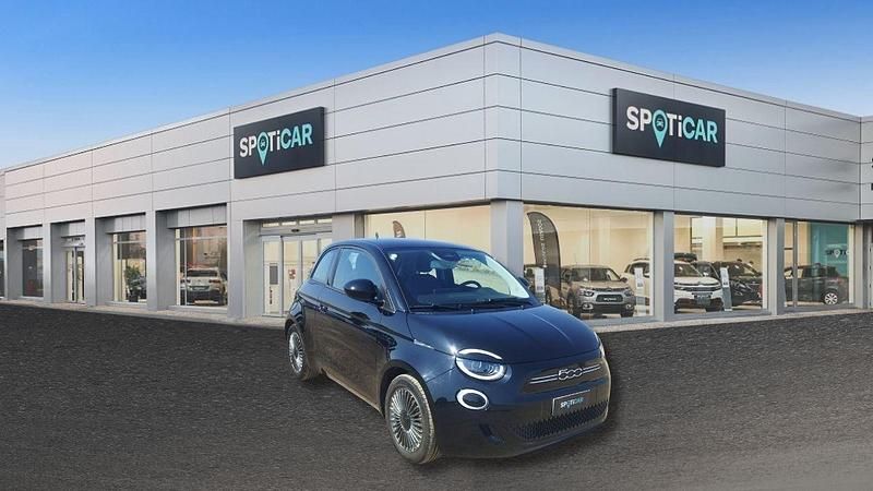 Usata Fiat 500e Icon 86 kW (118 CV) 2021 Nero Berlina