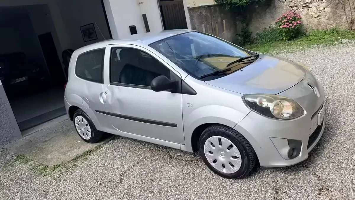 Usata Renault Twingo 58 CV (42 kW) 2009 Grigio Utilitaria