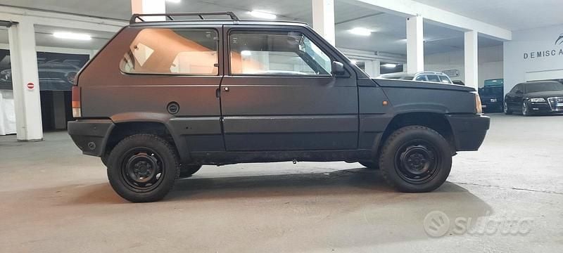 Usata Fiat Panda 4x4 50 CV (36 kW) 1988 Nero Utilitaria