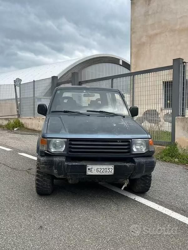 Usata Mitsubishi Pajero 1993 Verde SUV