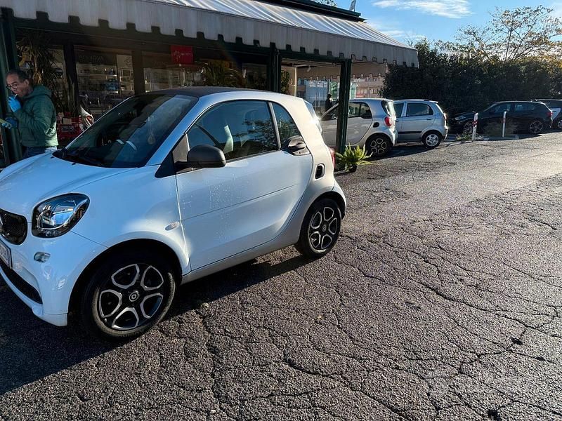 Usata Smart ForTwo Coupé 71 CV (52 kW) 2019 Bianco Coupé