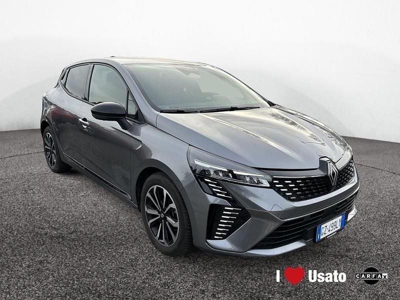 Usata Renault Clio V Techno 91 CV (66 kW) 2025 Grigio Utilitaria