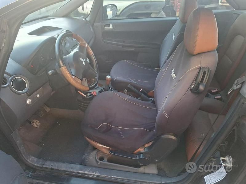 Usata Mitsubishi Colt 2009 Grigio Cabrio