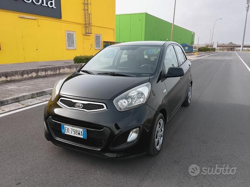 Usata Kia Picanto 2012 Nero Utilitaria