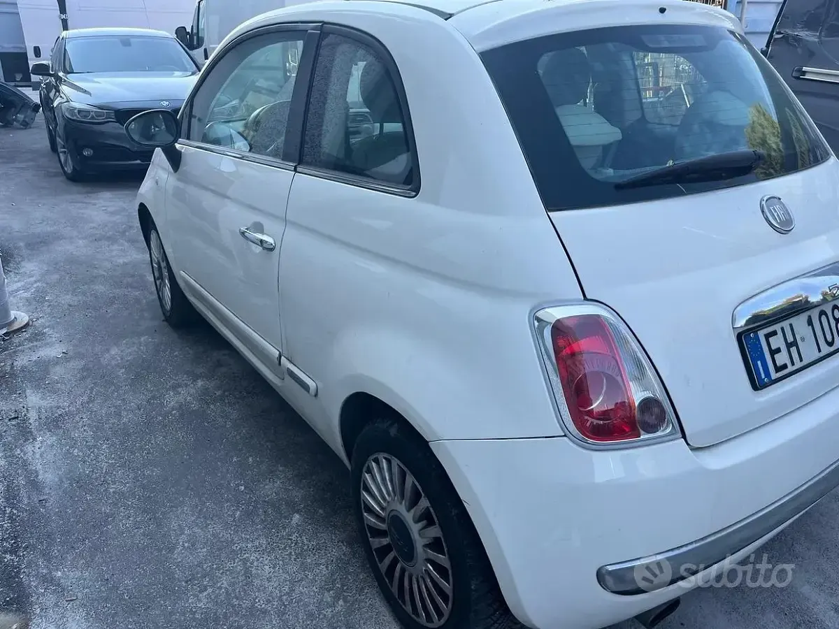 Usata Fiat 500 Pop 69 CV (50 kW) 2011 Bianco Berlina