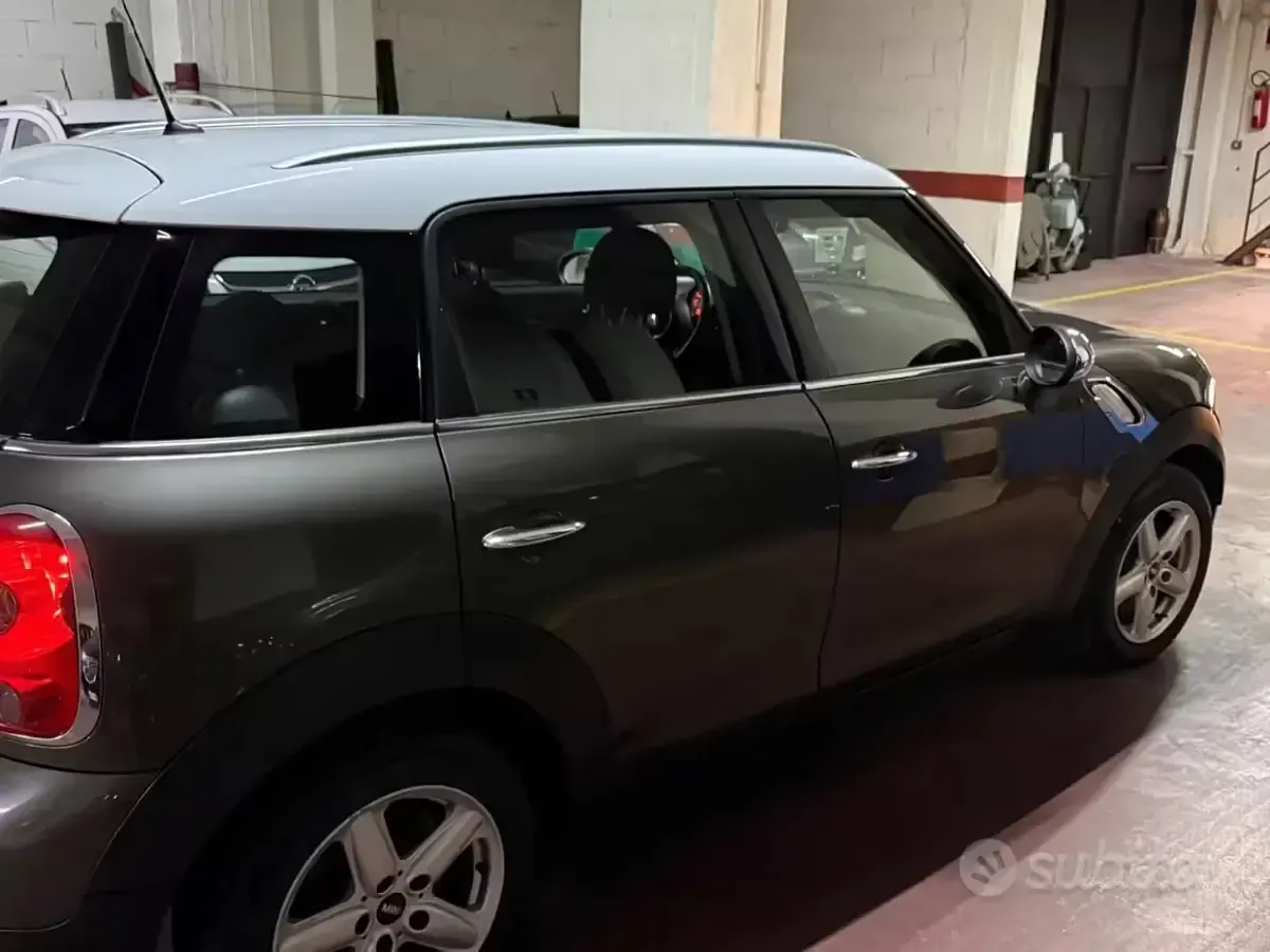 Occasion Mini Countryman 111 ch (81 kW) 2013 Marron SUV