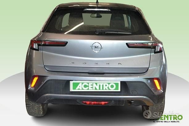 Usata Opel Mokka Elegance 100 CV (73 kW) 2022 Grigio SUV