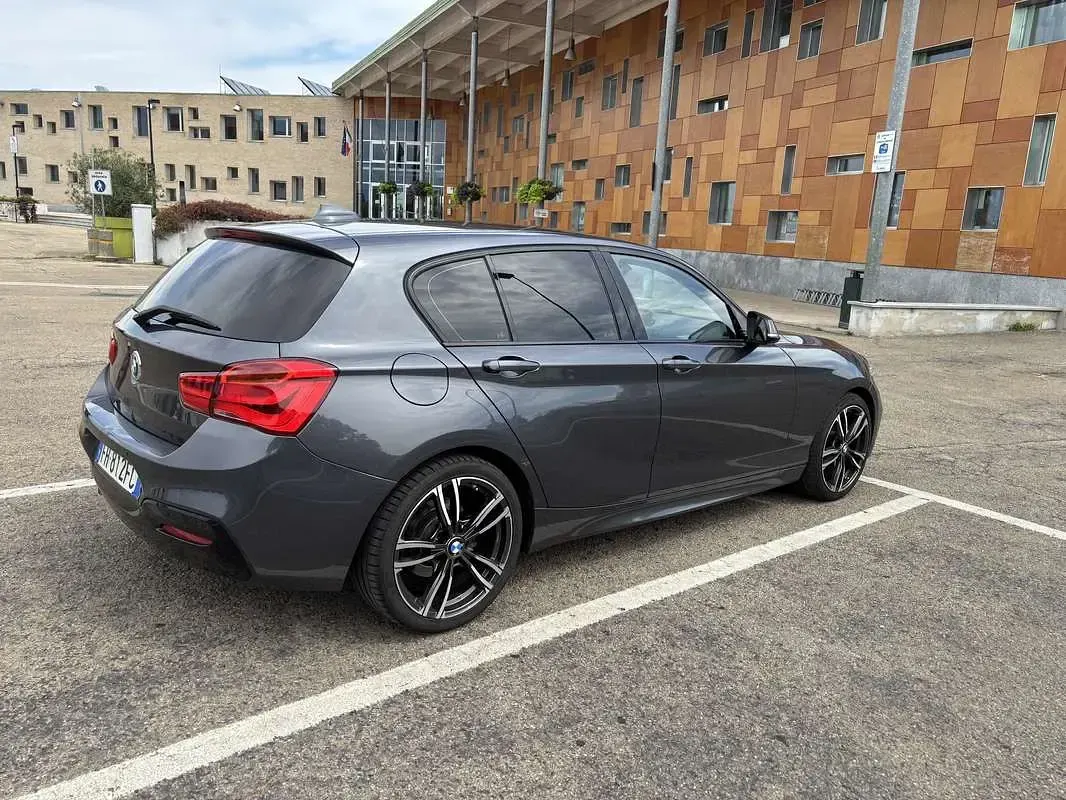 Usata BMW 118 Advantage 150 CV (110 kW) 2017 Berlina