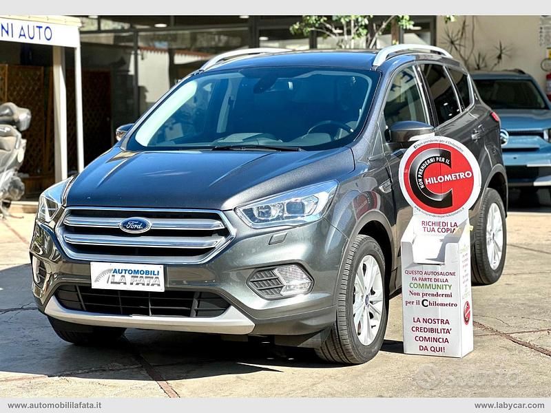 Grigio Usata 2018 Ford Kuga Titanium SUV | 16.200 € (Buon prezzo) - Immagine 1/4