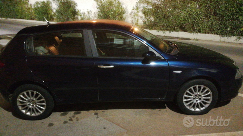 Usato 2007 Alfa Romeo 147 1.9 Diesel 120 CV (2.700 €)