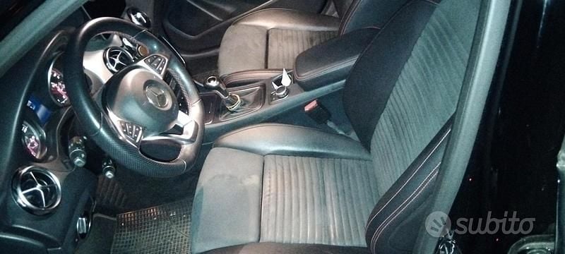 Usata Mercedes GLA180 AMG 2019 Nero SUV