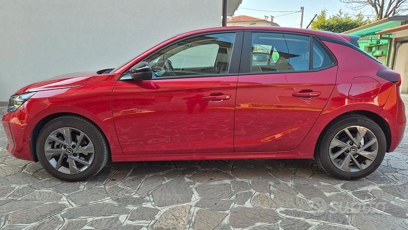 Usata Opel Corsa 100 CV (73 kW) 2023 Rosso Utilitaria