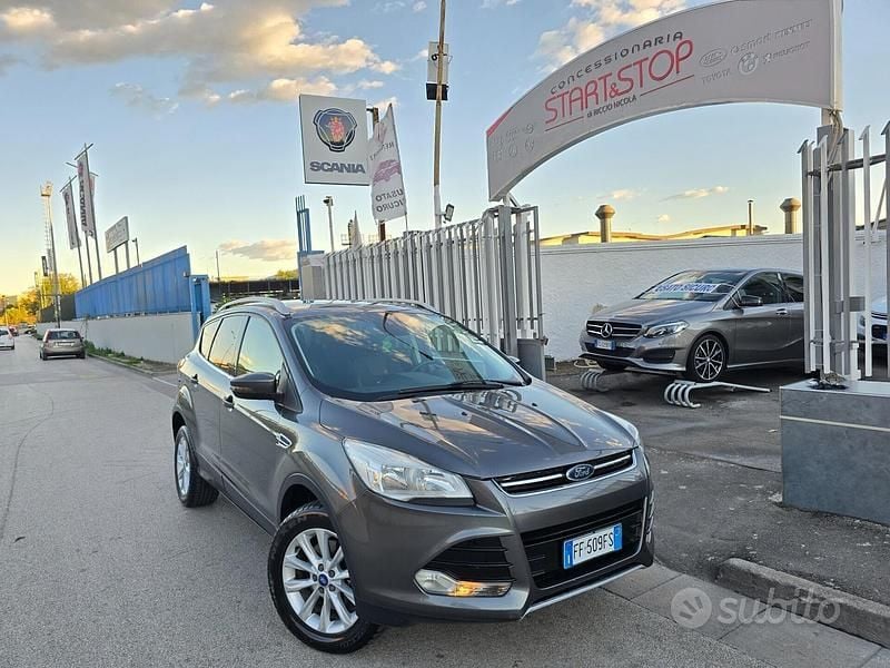 Grigio Usata 2016 Ford Kuga Titanium SUV | 8600 € (Ottimo prezzo) - Immagine 1/4