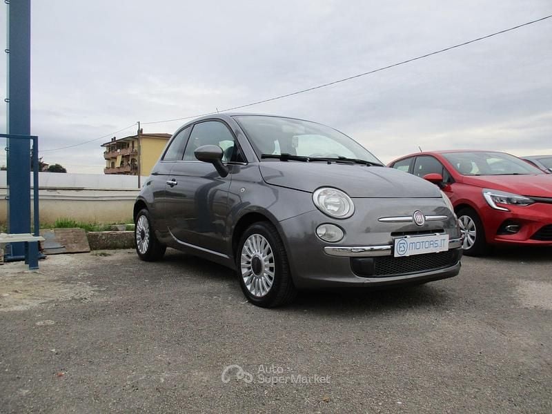 Gray Usata 2012 Fiat 500 Lounge Tre volumi | 7390 € (Buon prezzo) - Immagine 1/4