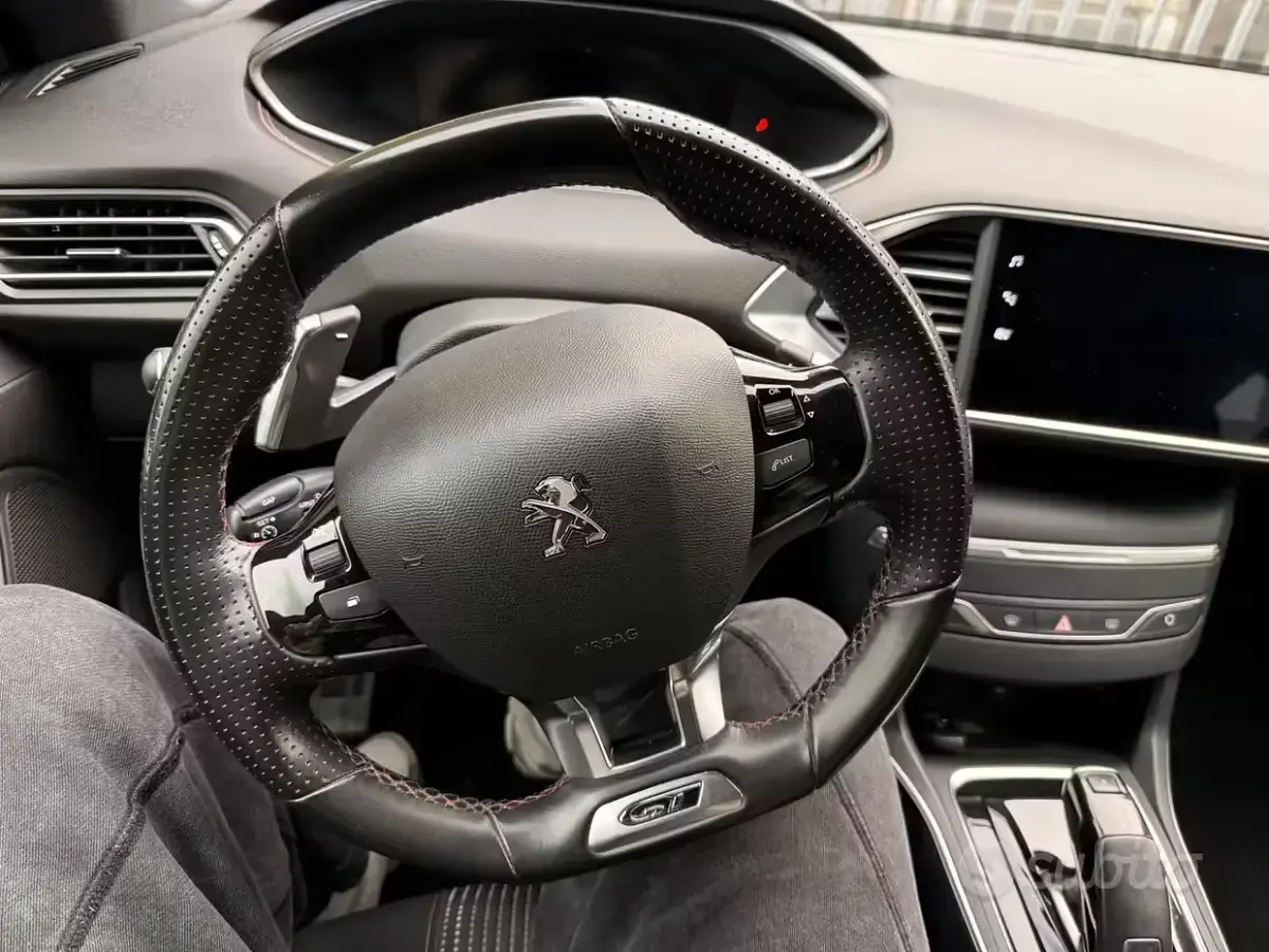 Occasion Peugeot 308 GT 131 ch (96 kW) 2021 Bleue Berline