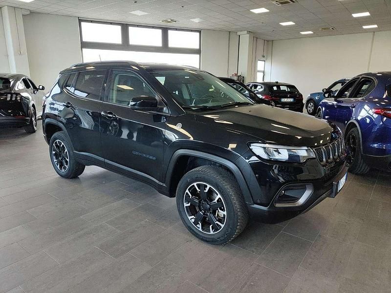 Usata Jeep Compass Trailhawk 179 CV (131 kW) 2023 Nero SUV