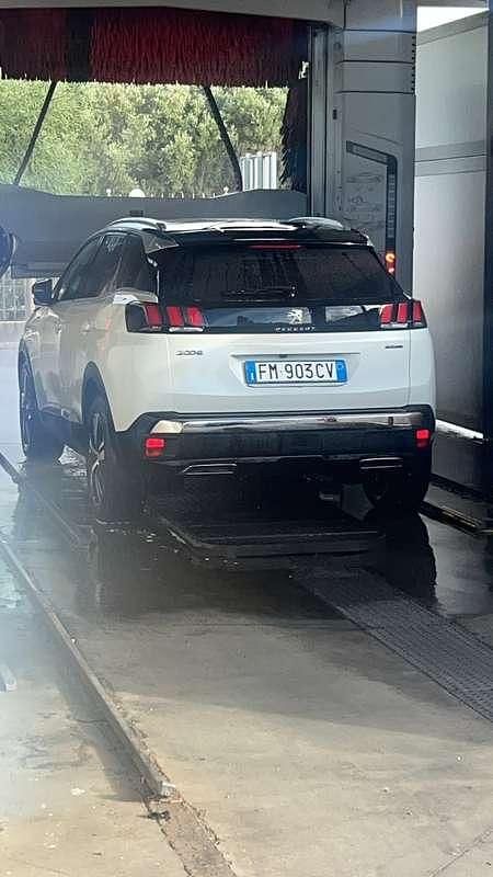 Usata Peugeot 3008 GT-line 120 CV (88 kW) 2017 SUV