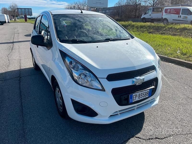Usata Chevrolet Spark 68 CV (50 kW) 2013 Bianco Utilitaria
