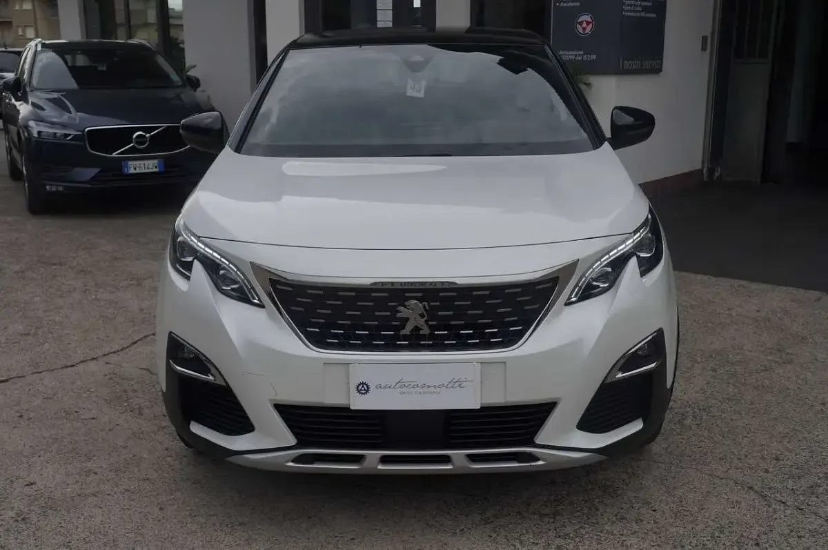 Usata Peugeot 3008 GT-line 131 CV (96 kW) 2018 Bianco madreperla SUV