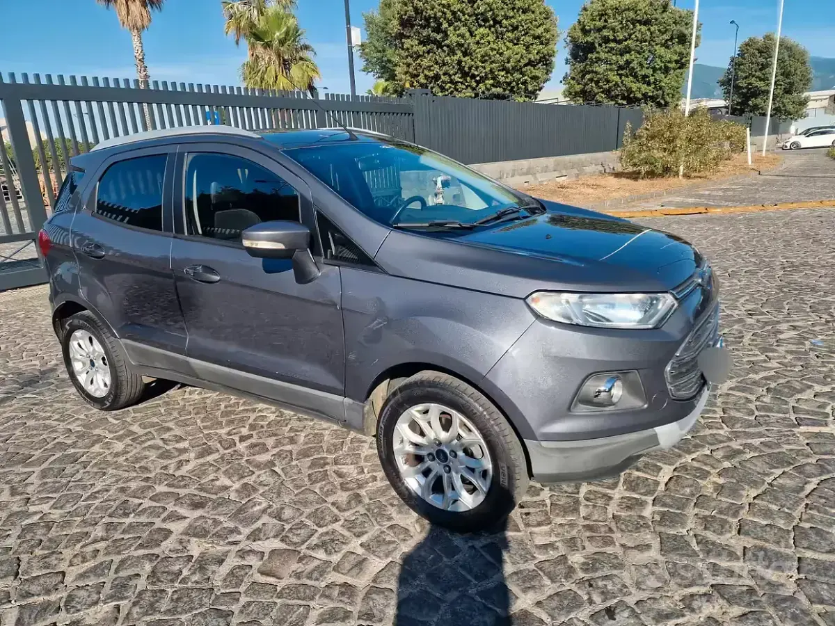 Usata Ford Ecosport Titanium 95 CV (69 kW) 2016 Grigio SUV