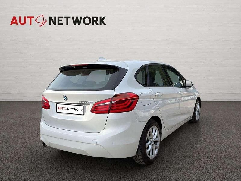 Usata BMW 225 Active Tourer iPerformance 125 CV (91 kW) 2021 Bianco Monovolume