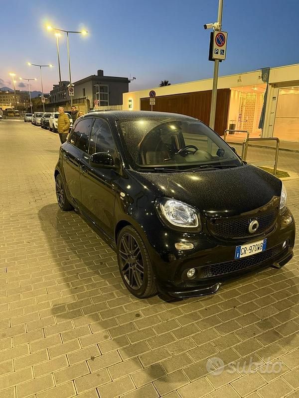 Usata Smart ForFour Brabus 90 CV (66 kW) 2018 Utilitaria