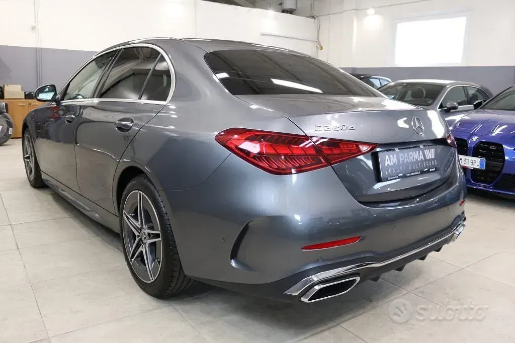 Neu Mercedes C220 AMG line 200 PS (147 kW) 2026 Grau Limousine