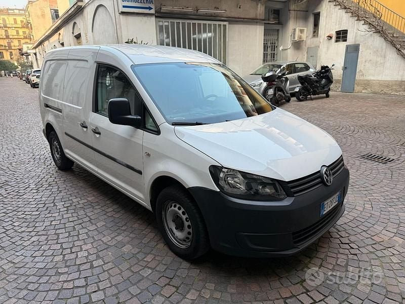 Usata VW Caddy 102 CV (75 kW) 2014 Bianco Monovolume