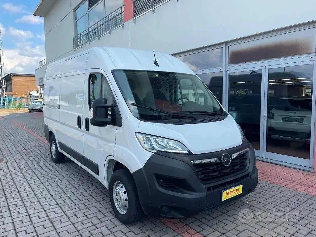 Usata Opel Movano 140 CV (102 kW) 2022 Bianco Furgone