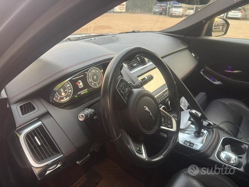 Usata Jaguar E-Pace 200 CV (147 kW) 2019 SUV