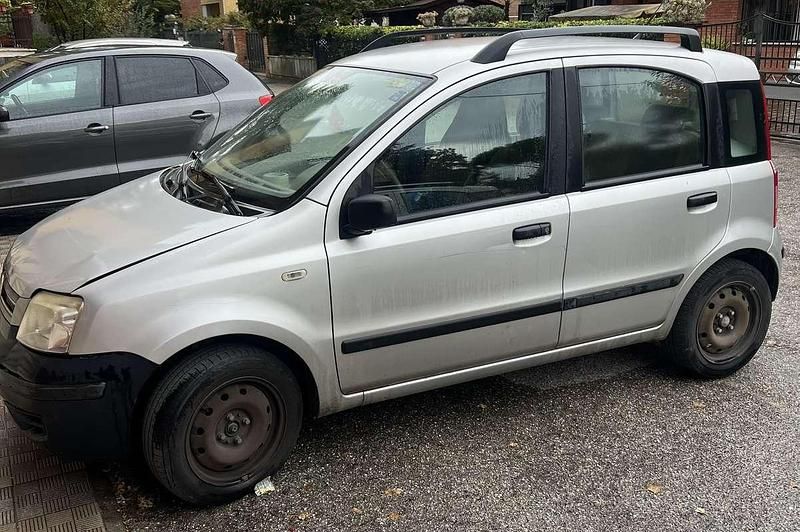 Usata 2006 Fiat Panda Dynamic Due volumi | 1500 € (Super prezzo) - Immagine 1/4