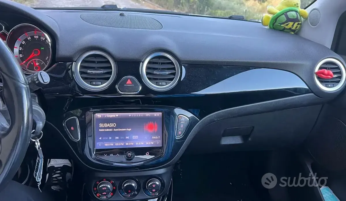 Usata Opel Adam 87 CV (63 kW) 2014 Grigio Utilitaria