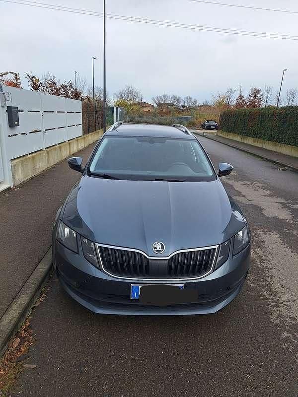 Usata Skoda Octavia G-TEC Executive 110 CV (80 kW) 2017 Station wagon