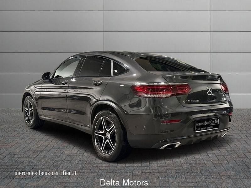 Usata Mercedes GLC220 Premium 194 CV (142 kW) 2022 Grigio Coupé