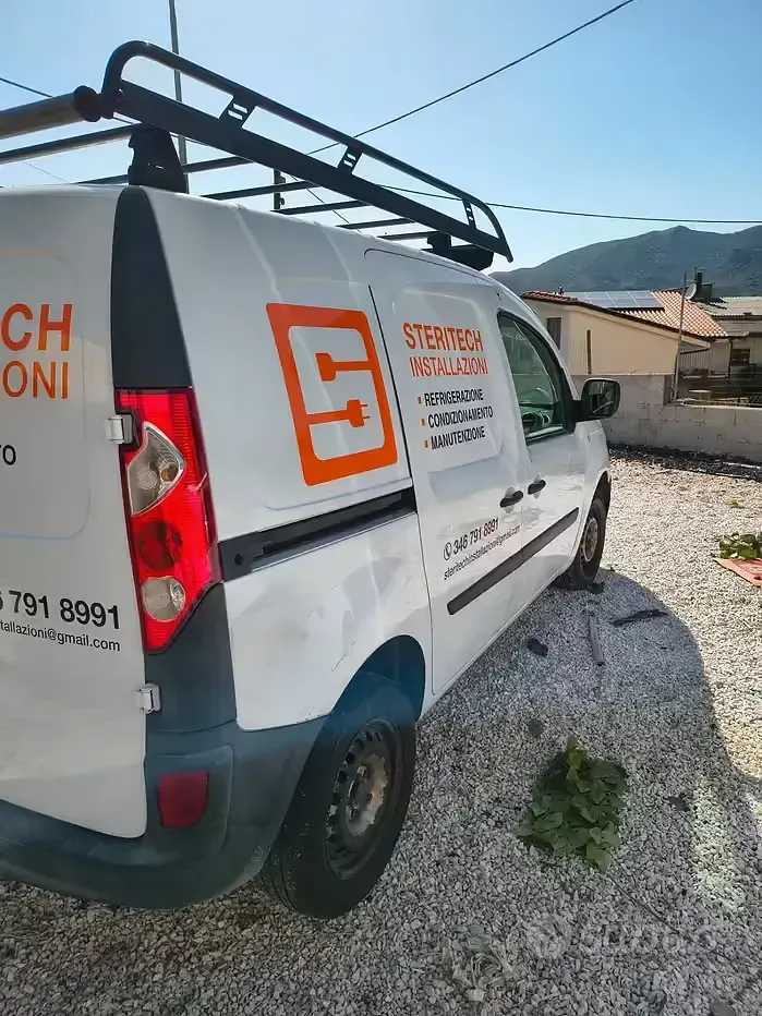 Usata Renault Kangoo 90 CV (66 kW) 2012 Bianco Monovolume