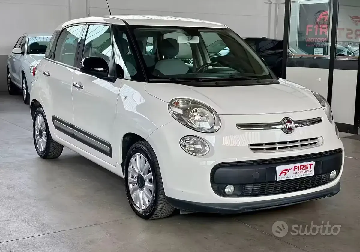 Usata Fiat 500L Lounge 95 CV (69 kW) 2016 Bianco Monovolume